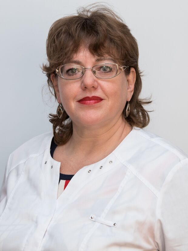 Orvos Flebológus Lili